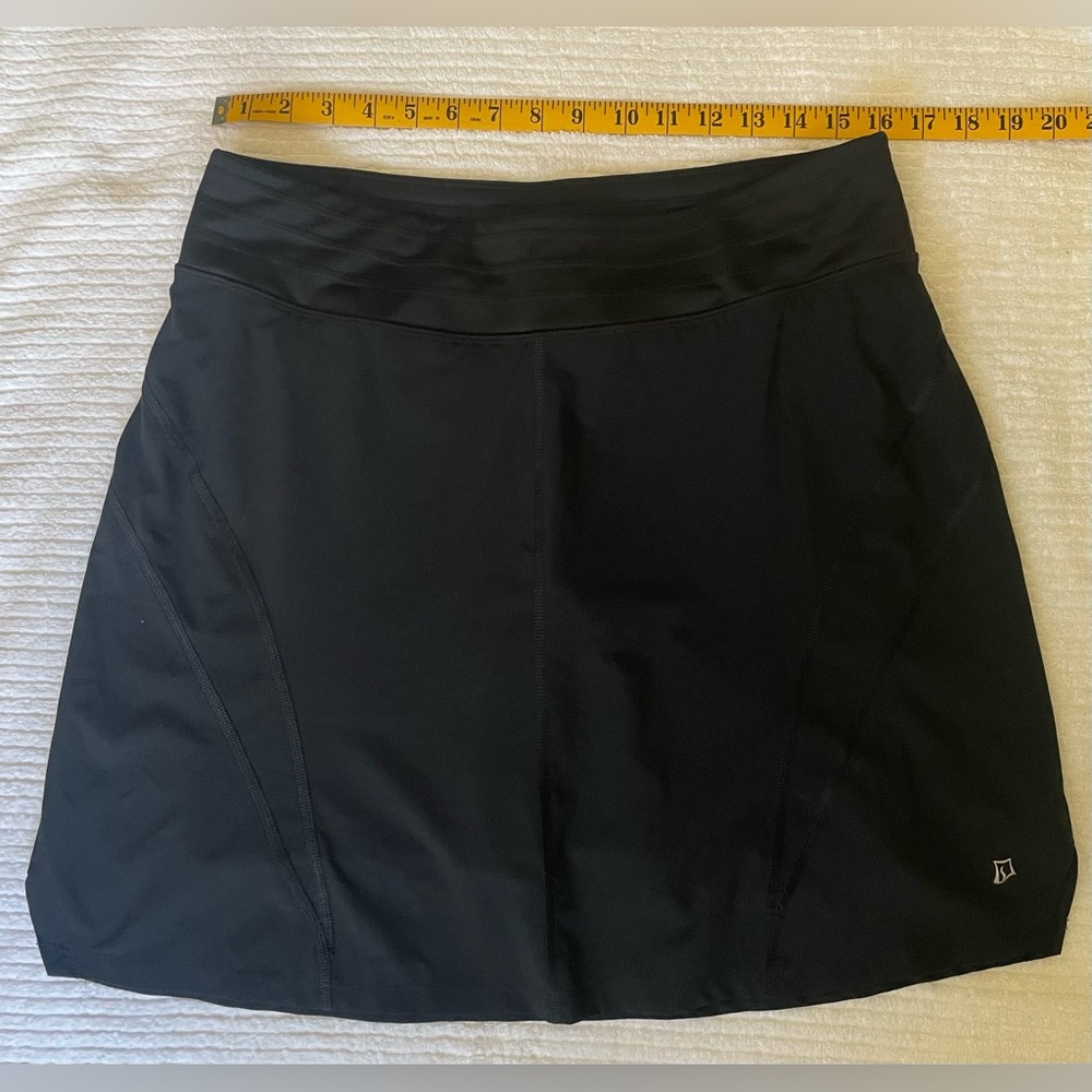 SkirtSports running/athletic skirt, Size Large - Picture 7 of 11